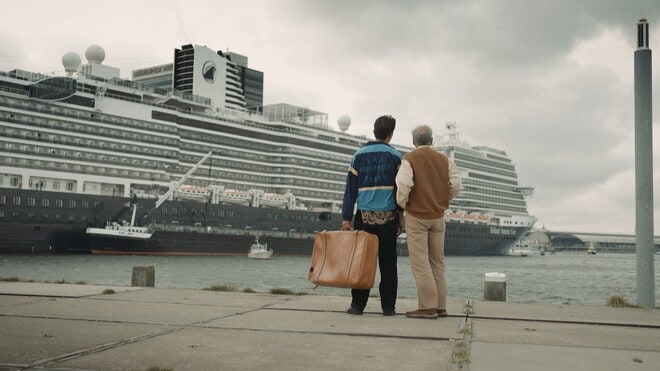 Tussen Wal en Schip – Geruisloos Indisch
