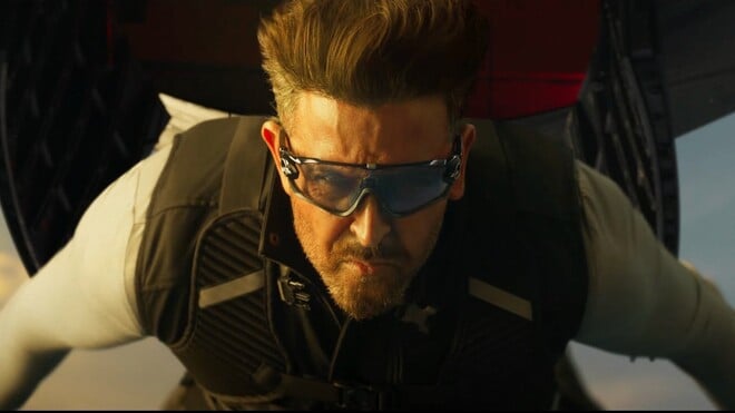 War 2 (Hindi)