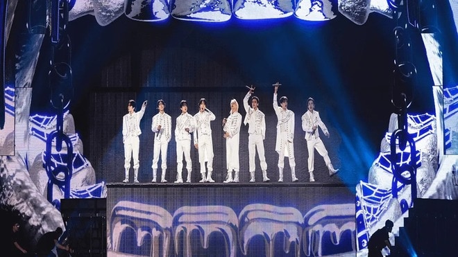 Stray Kids: The dominATE Experience